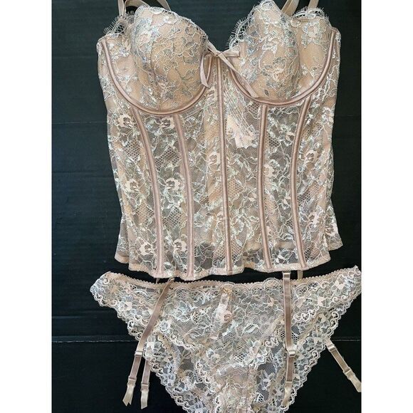 NWT Victoria's Secret S,M,L garter CORSET BUSTIER SET BEIGE SILVER evening blush